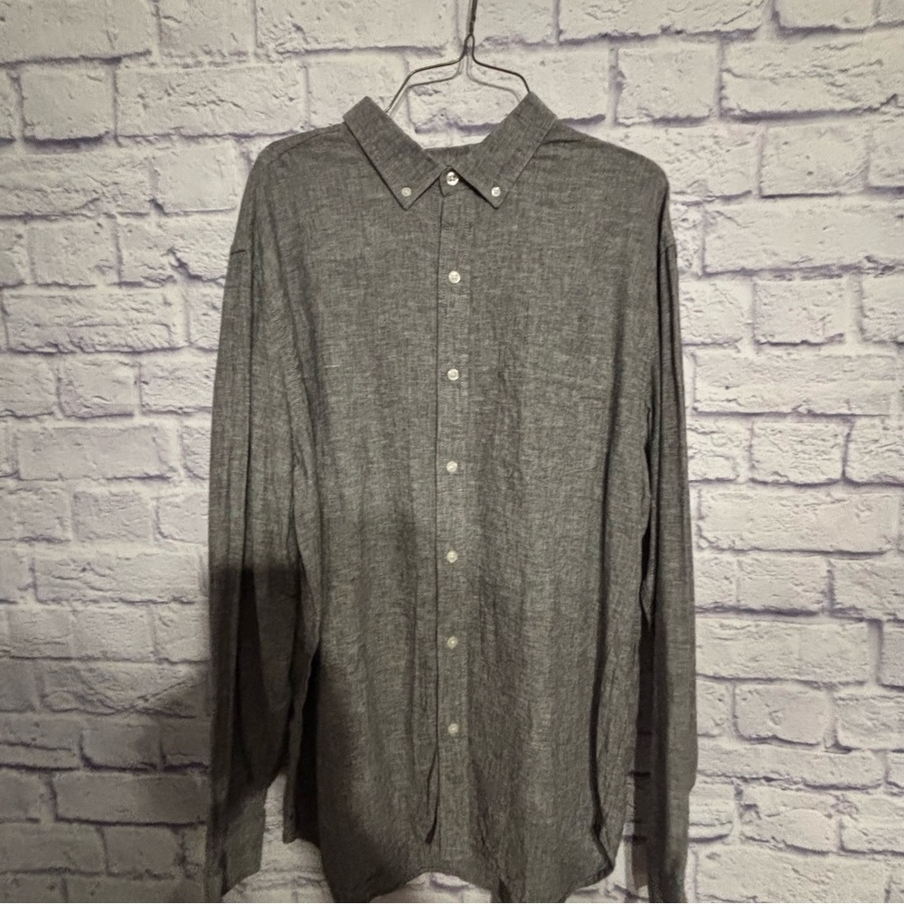 Old Navy Men's Charcoal Button-Down Shirt Slim Fit size Xlarge
